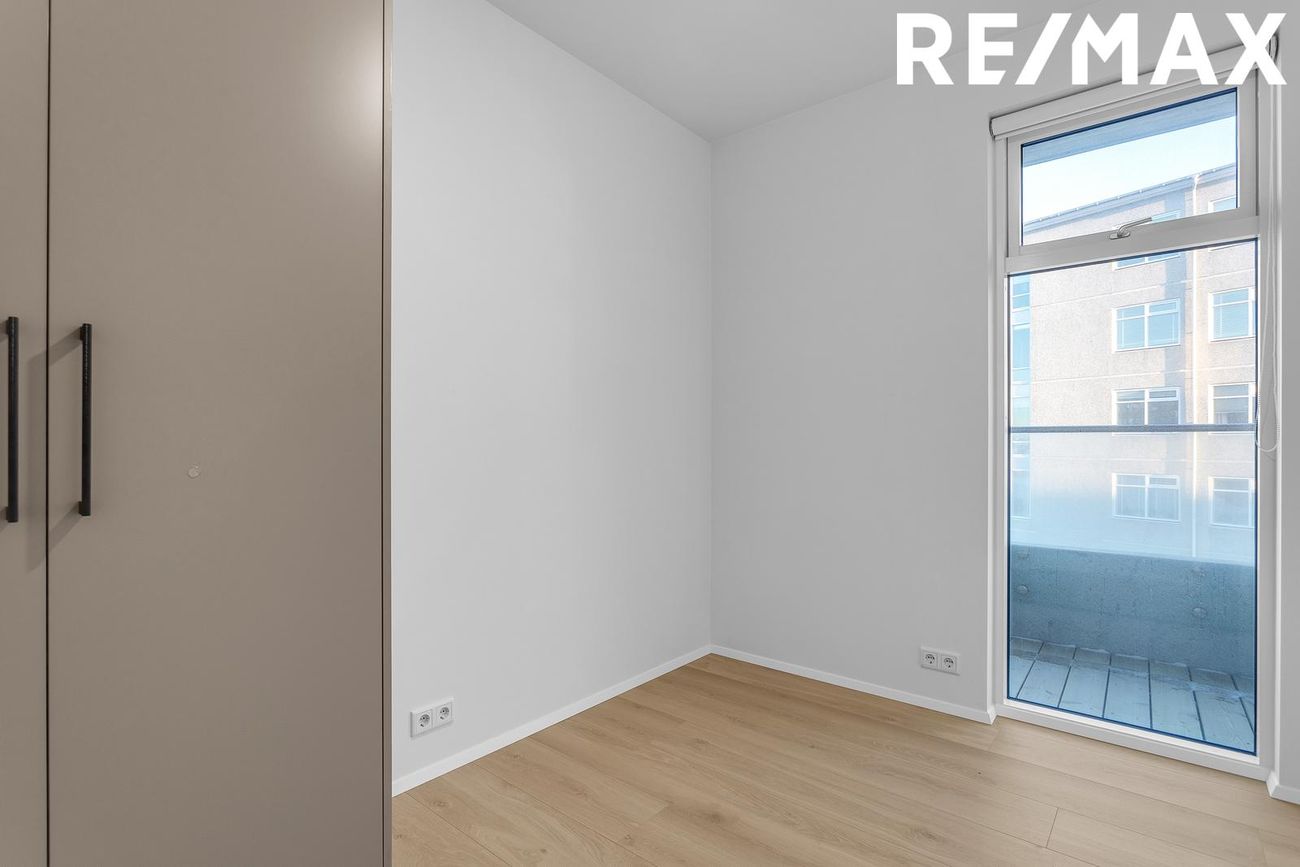 Hringbraut 120 - 0211, 101 Reykjavík