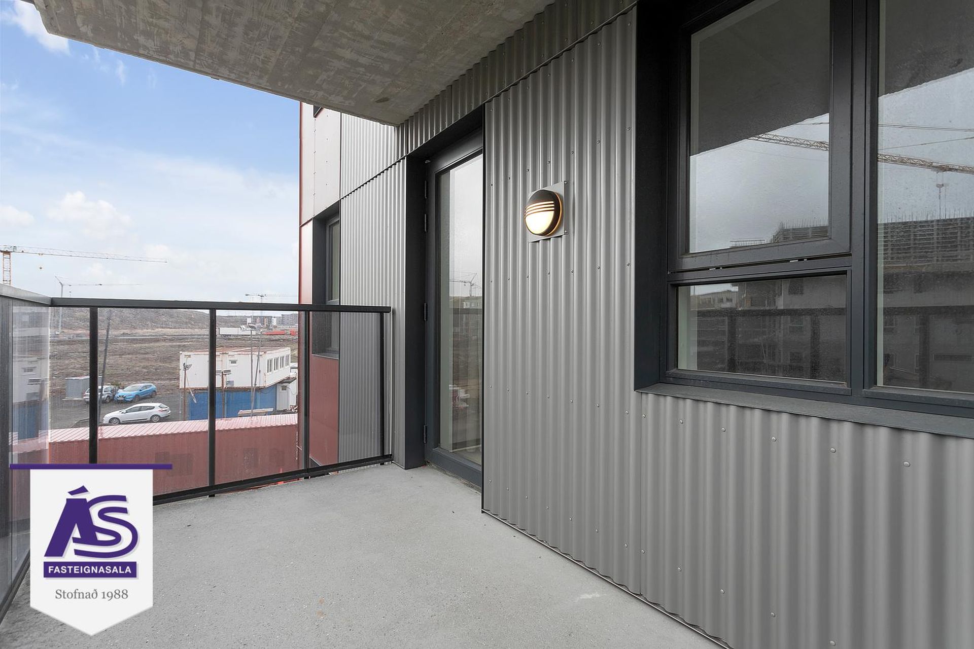 Hringhamar 23, 221 Hafnarfjörður