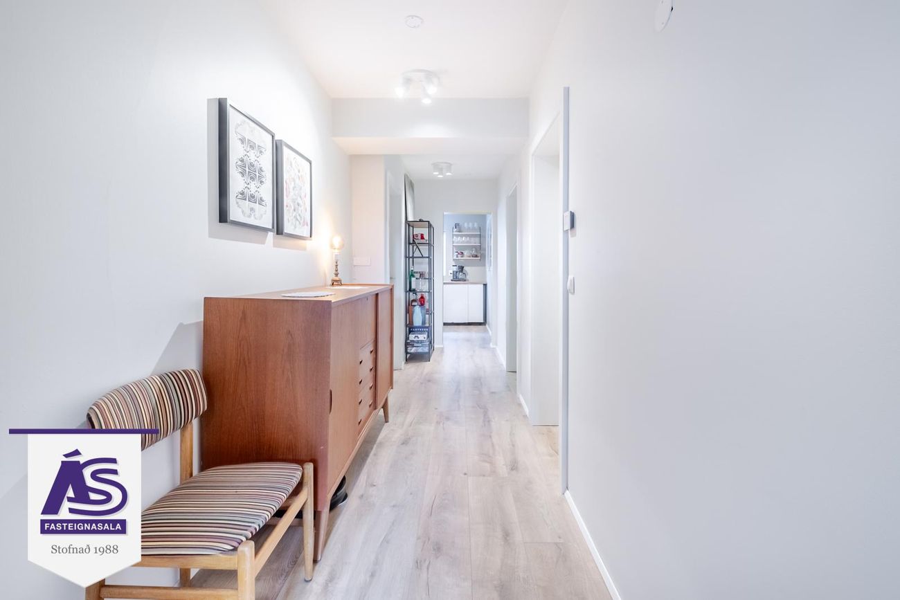 Flókagata 43 - 0001, 105 Reykjavík