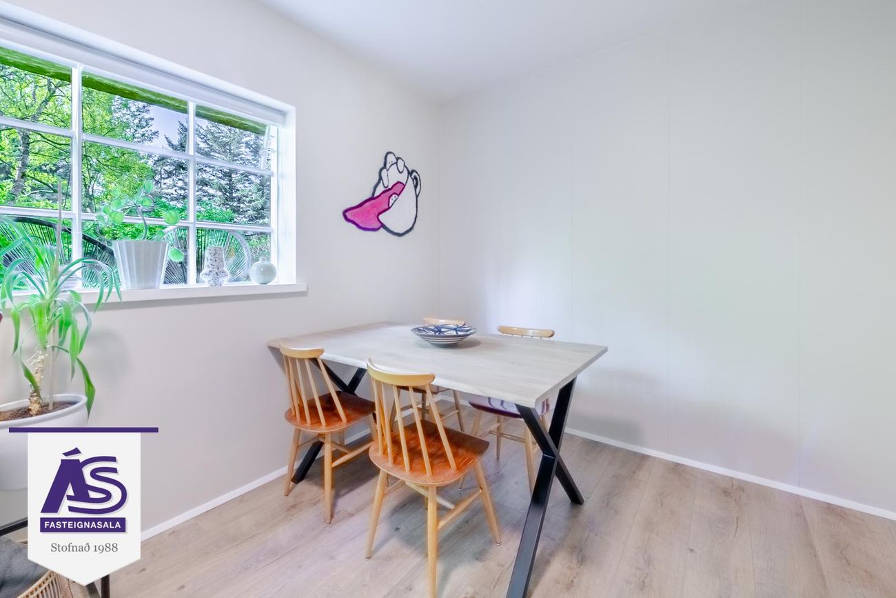 Flókagata 43 - 0001, 105 Reykjavík
