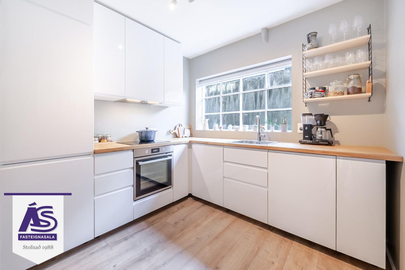 Flókagata 43 - 0001, 105 Reykjavík