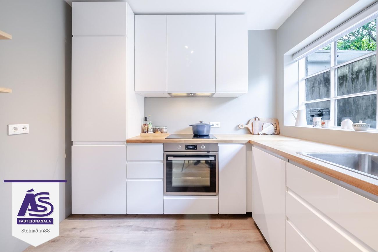 Flókagata 43 - 0001, 105 Reykjavík