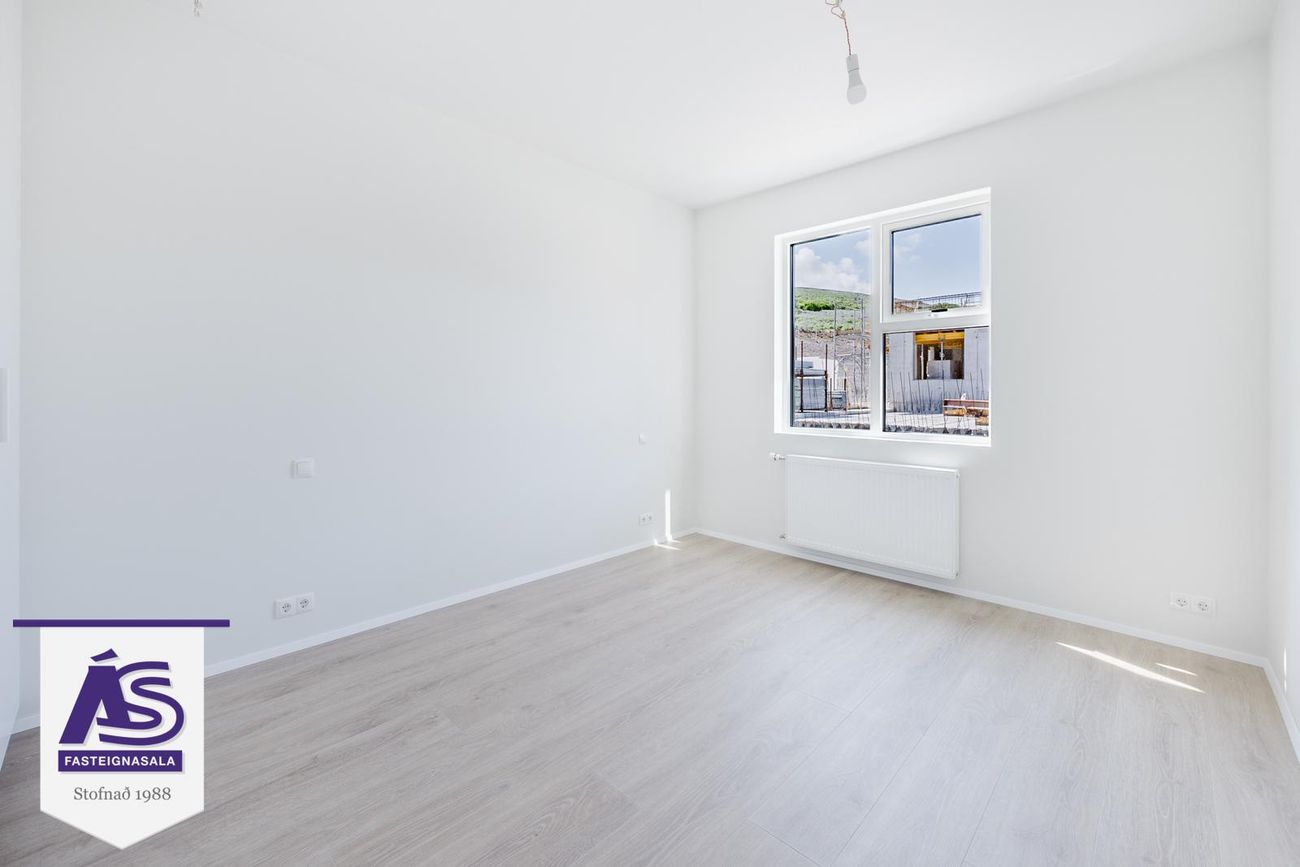 Baughamar 3 - 0502, 221 Hafnarfjörður