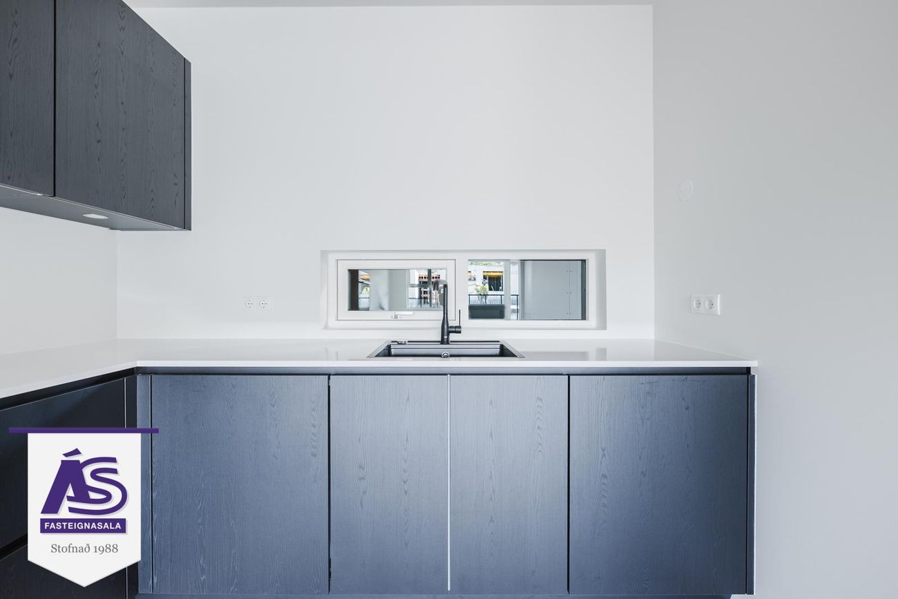 Baughamar 3 - 0502, 221 Hafnarfjörður