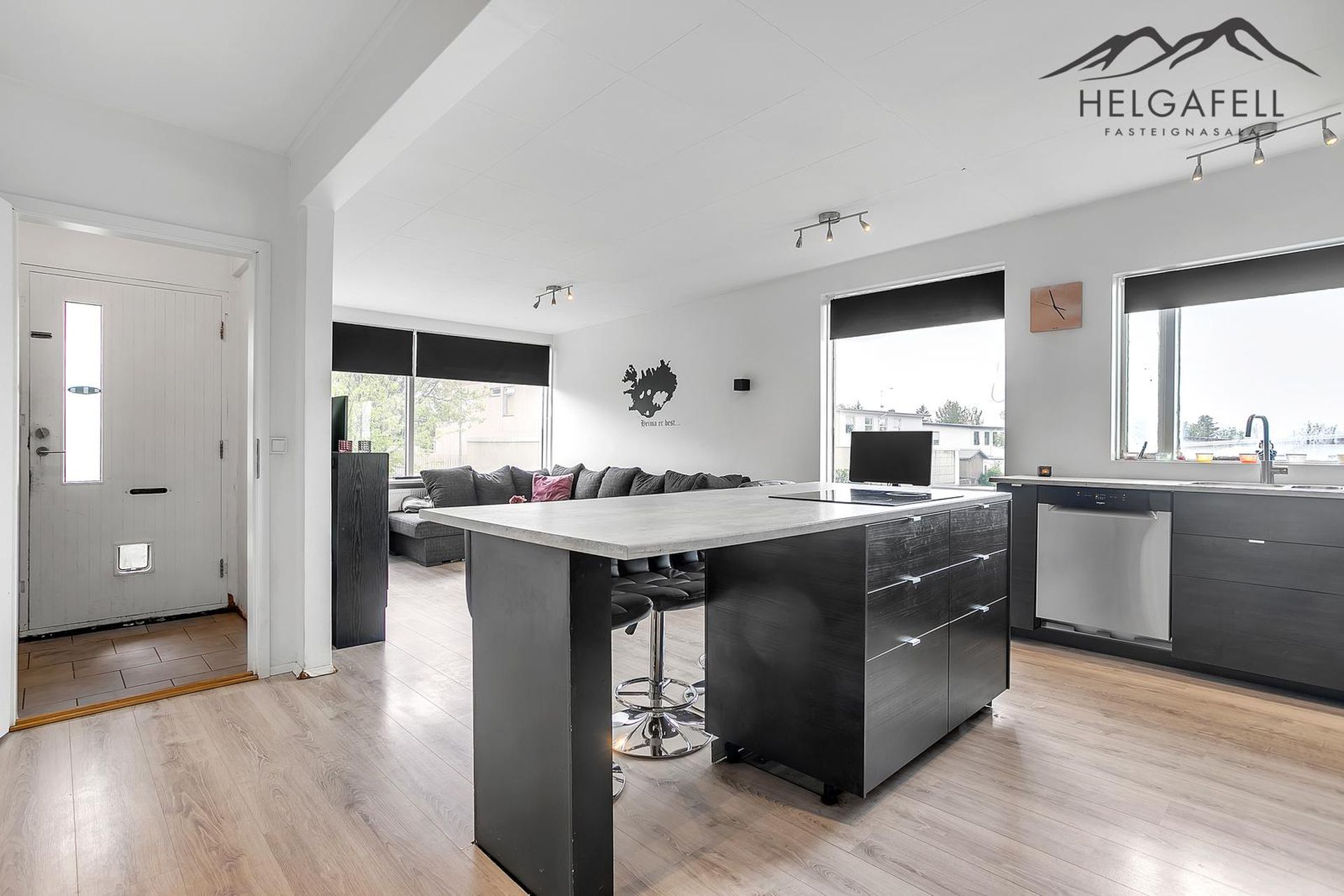 Kársnesbraut 93, 200 Kópavogur