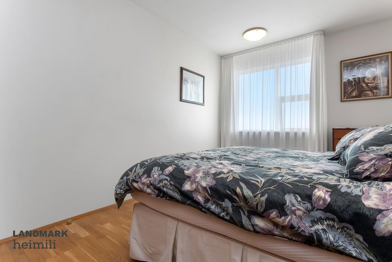 Barðastaðir 7, 112 Reykjavík