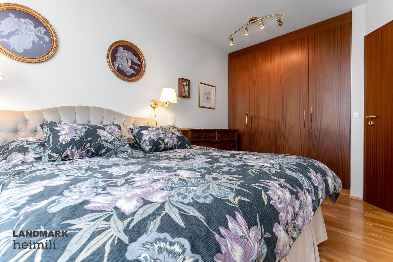 Barðastaðir 7, 112 Reykjavík