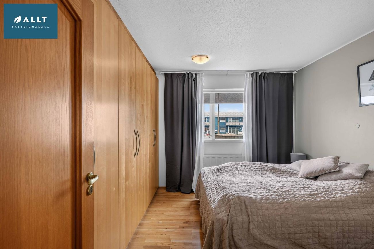 Silfurtún 8, 250 Sveitarfélagið Garður