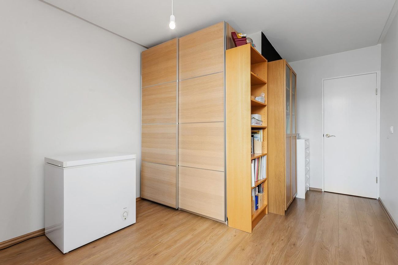 Ferjubakki 12, 109 Reykjavík