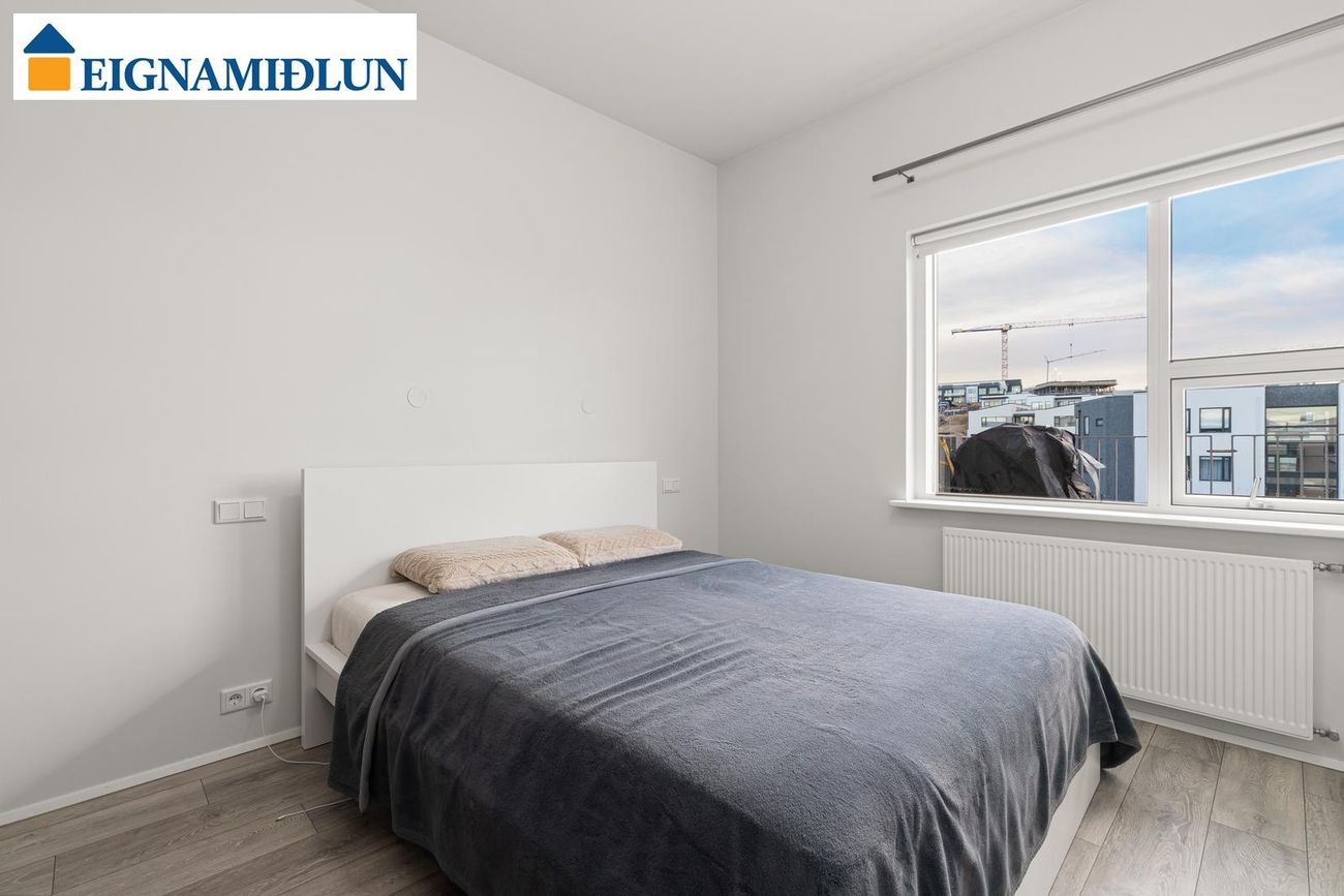 Lynggata 1, 210 Garðabær