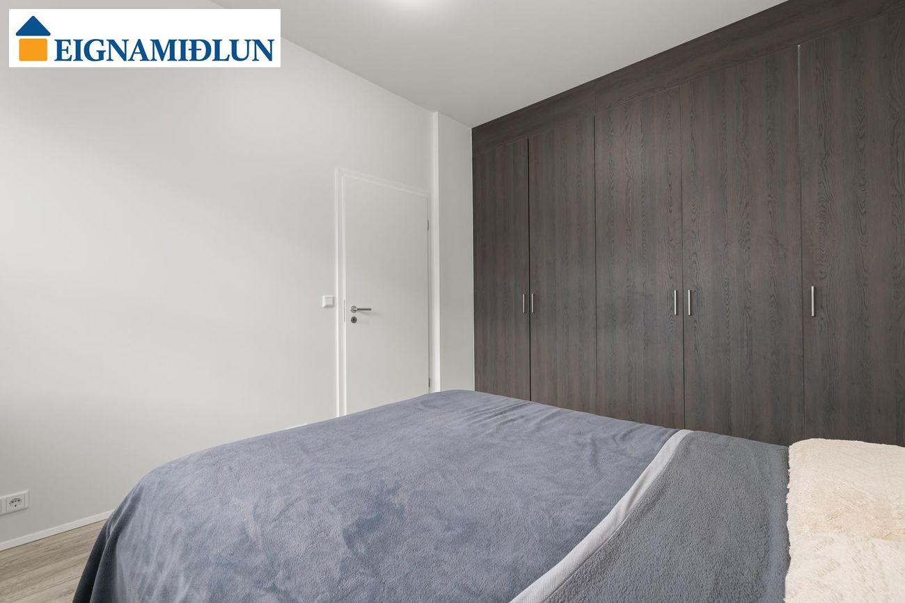 Lynggata 1, 210 Garðabær