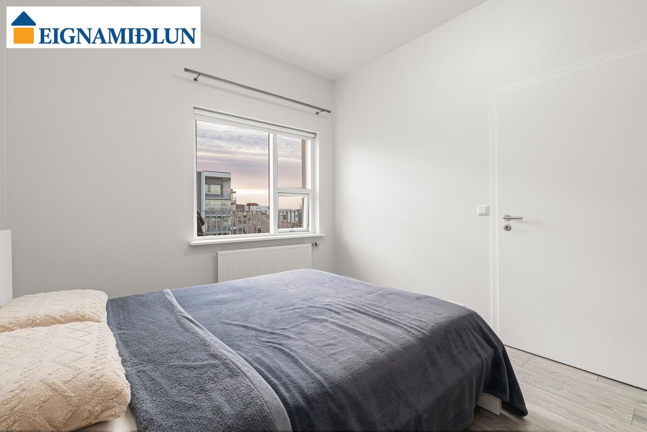 Lynggata 1, 210 Garðabær