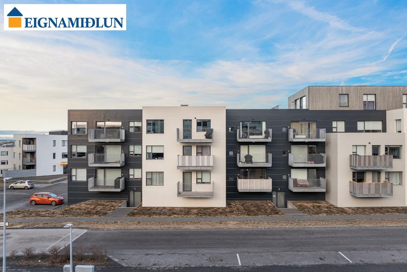 Lynggata 1, 210 Garðabær