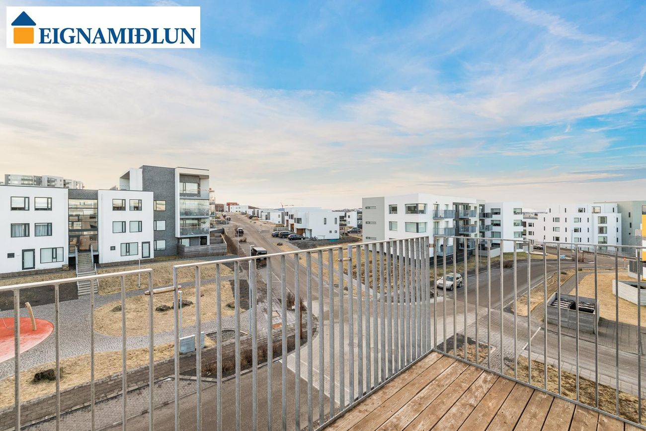 Lynggata 1, 210 Garðabær