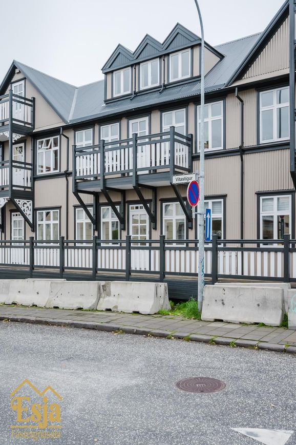 Hverfisgata 83, 101 Reykjavík