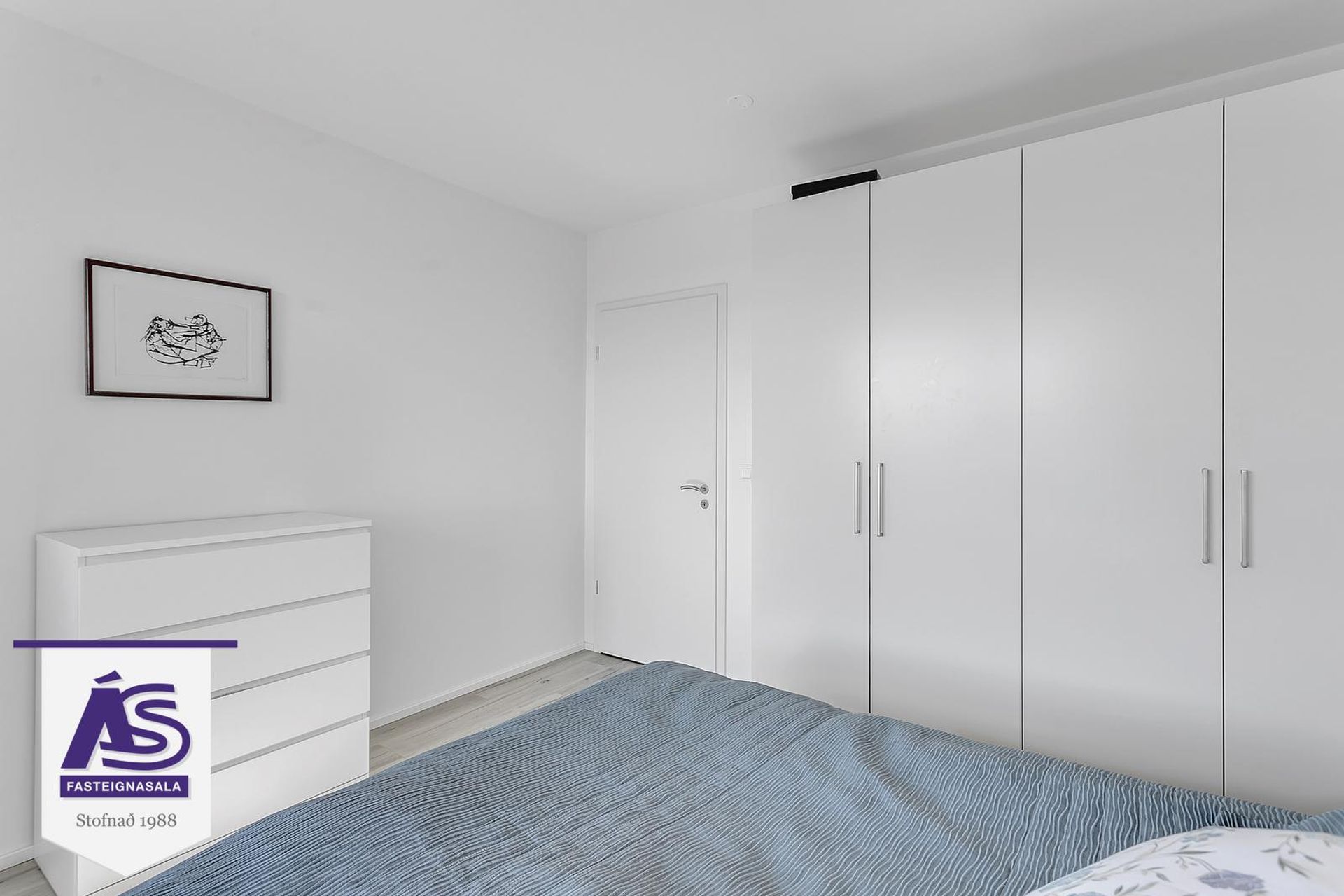 Dalsbraut 4, 260 Reykjanesbær