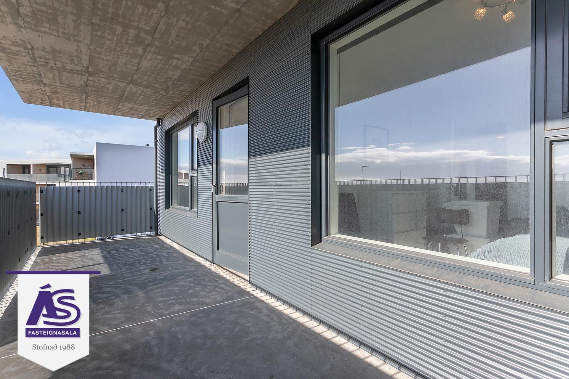 Dalsbraut 4, 260 Reykjanesbær