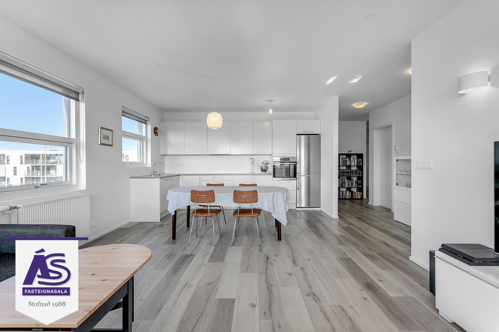 Dalsbraut 4, 260 Reykjanesbær