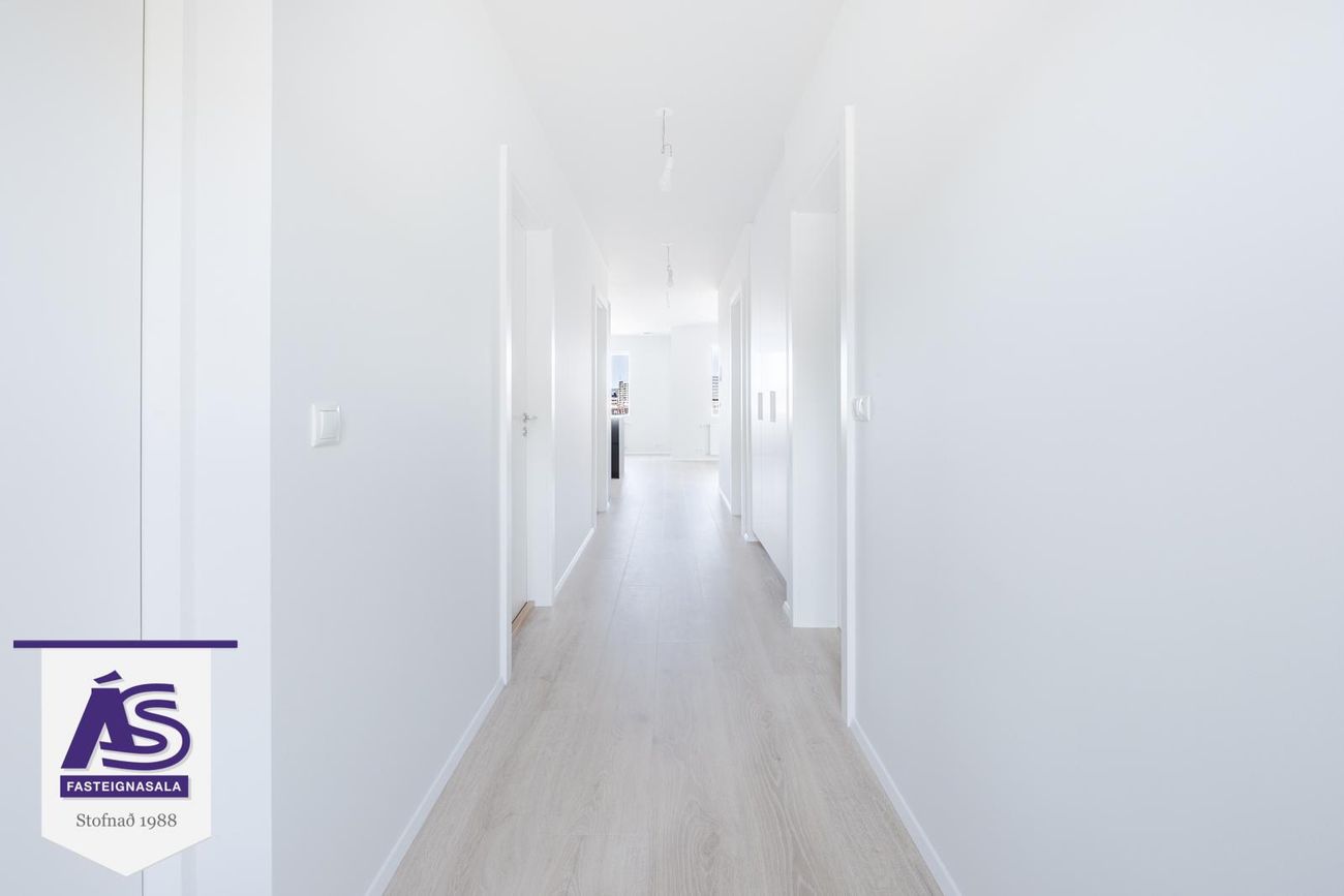 Baughamar 3, 221 Hafnarfjörður