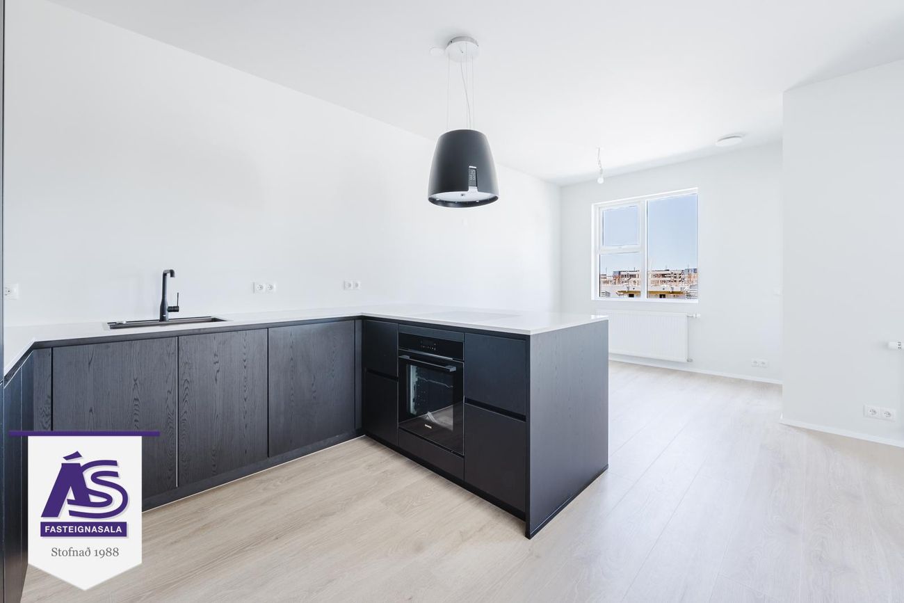 Baughamar 3, 221 Hafnarfjörður