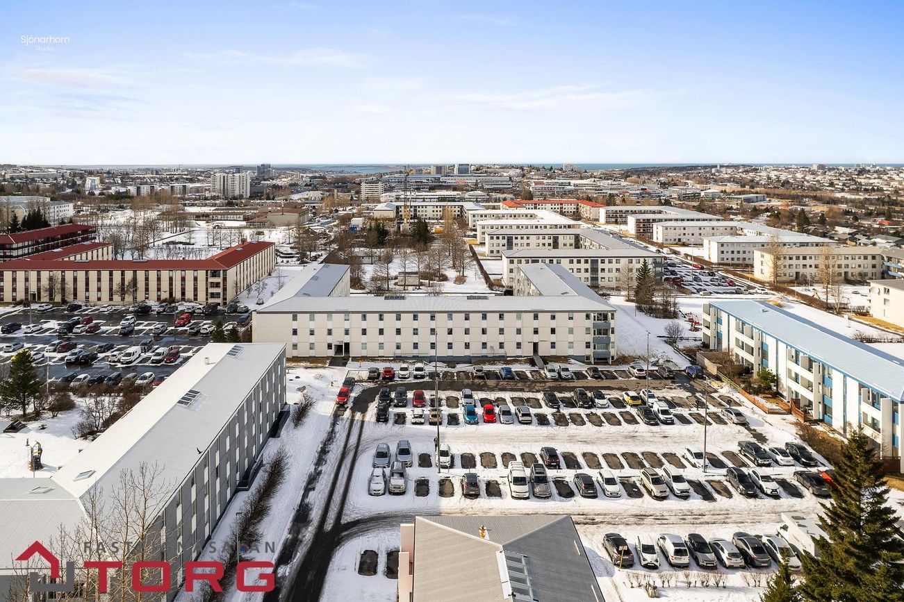 Grýtubakki 28 - 0202, 109 Reykjavík