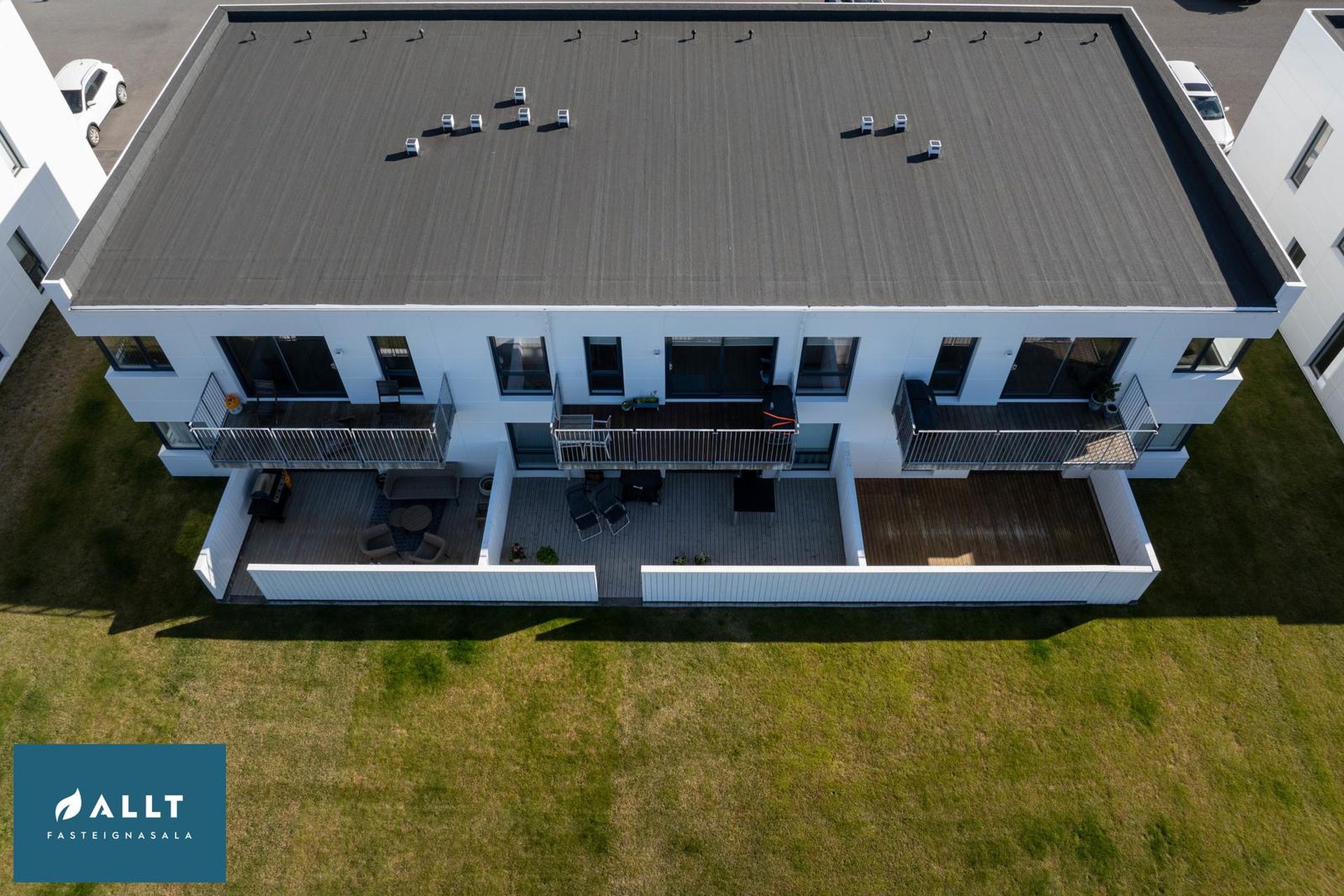 Trönudalur 11, 260 Reykjanesbær