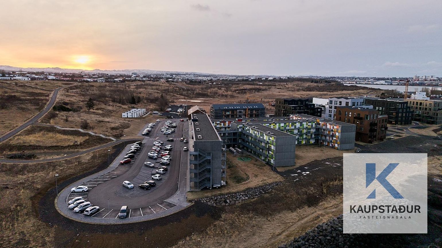 Jöfursbás 11C, 112 Reykjavík