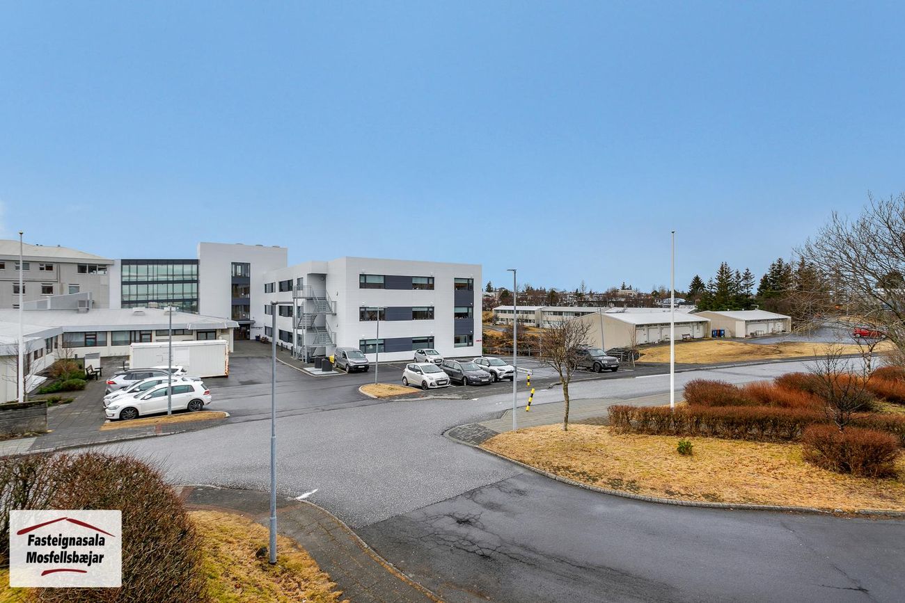 Sólvangsvegur 3, 220 Hafnarfjörður