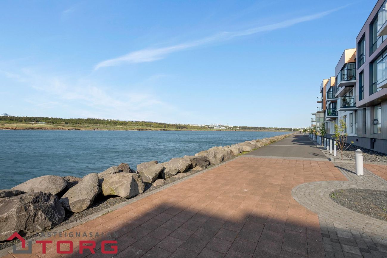 Naustavör 34, 200 Kópavogur