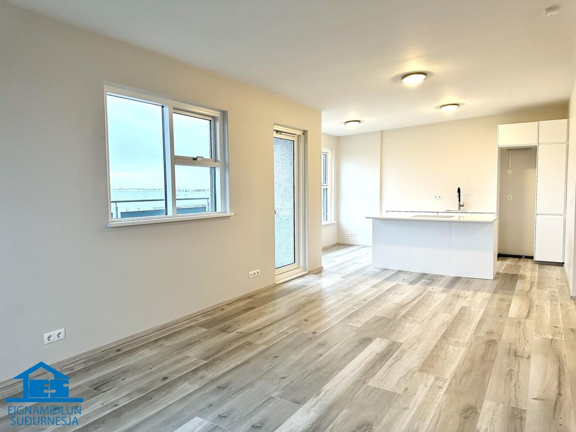 Tjarnabraut 14, 260 Reykjanesbær