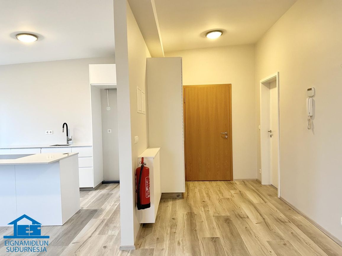 Tjarnabraut 14, 260 Reykjanesbær