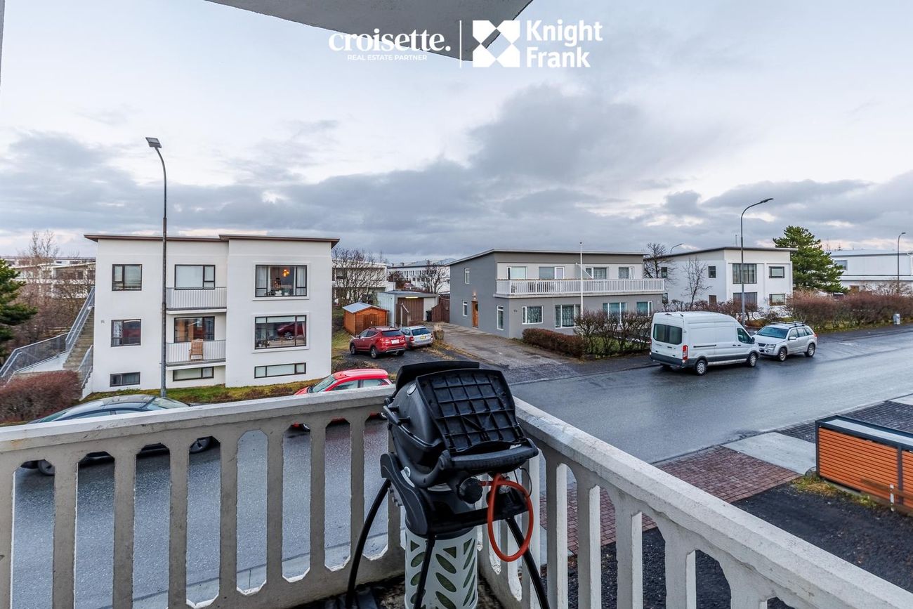 Arnarhraun 16, 220 Hafnarfjörður