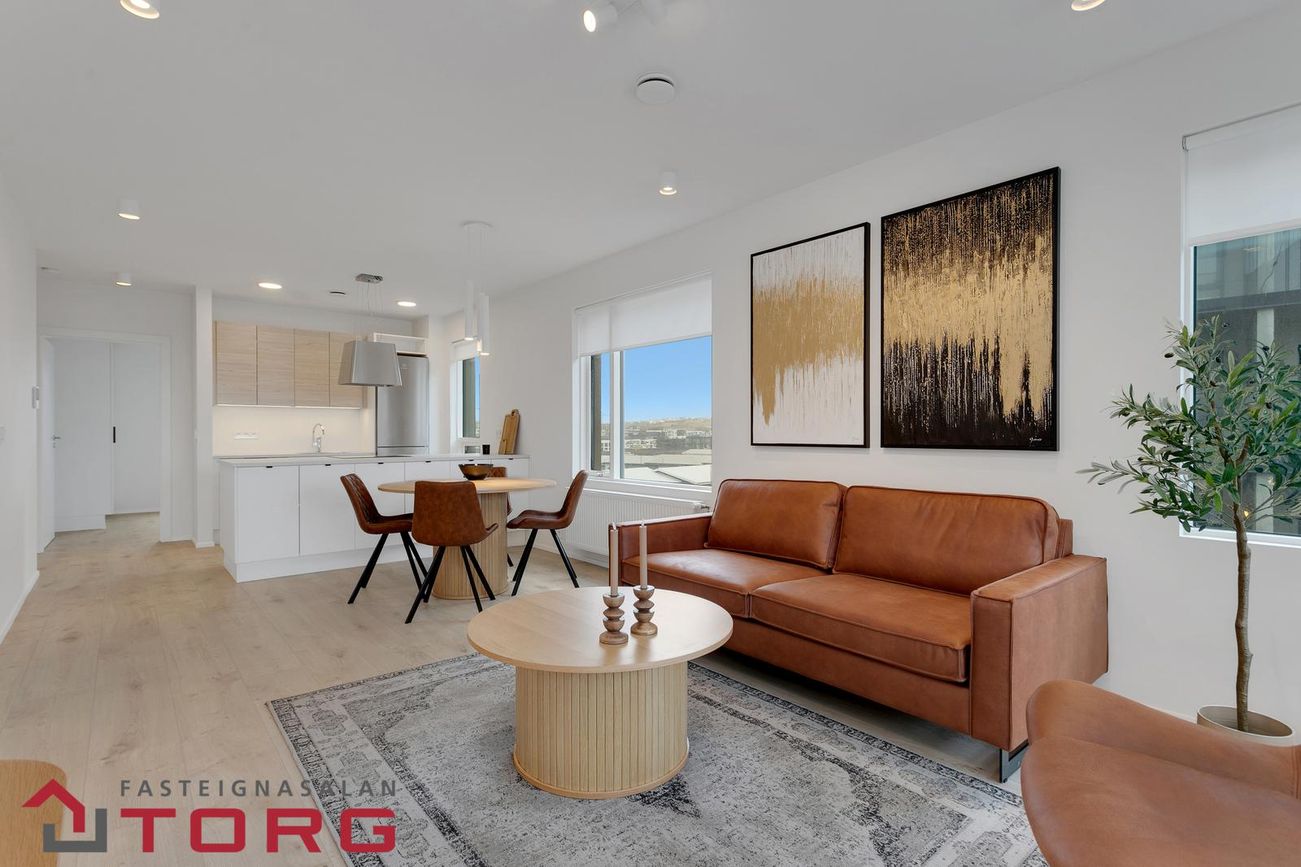 Áshamar 16 - 0208, 221 Hafnarfjörður