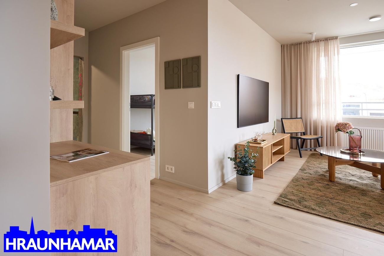 Baughamar 5, 221 Hafnarfjörður