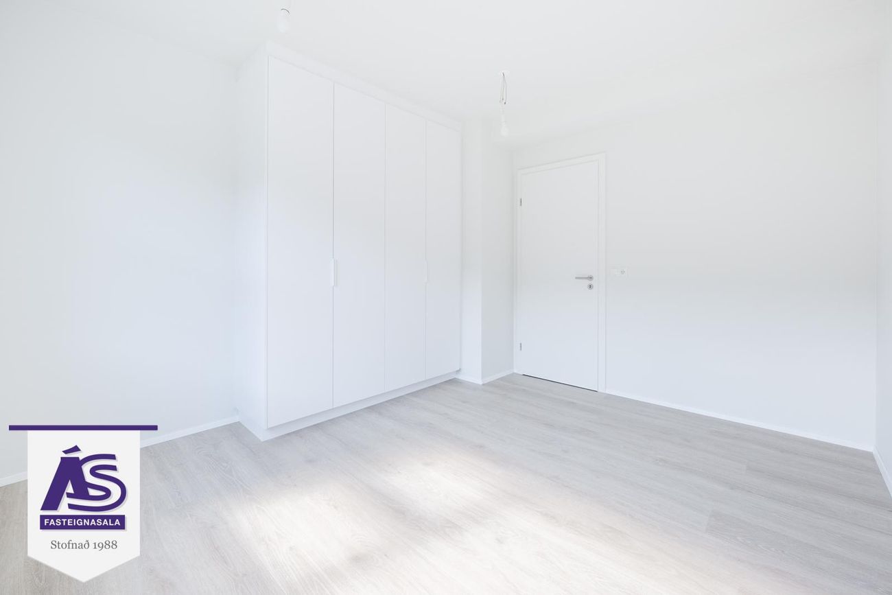 Baughamar 3 - 0501, 221 Hafnarfjörður