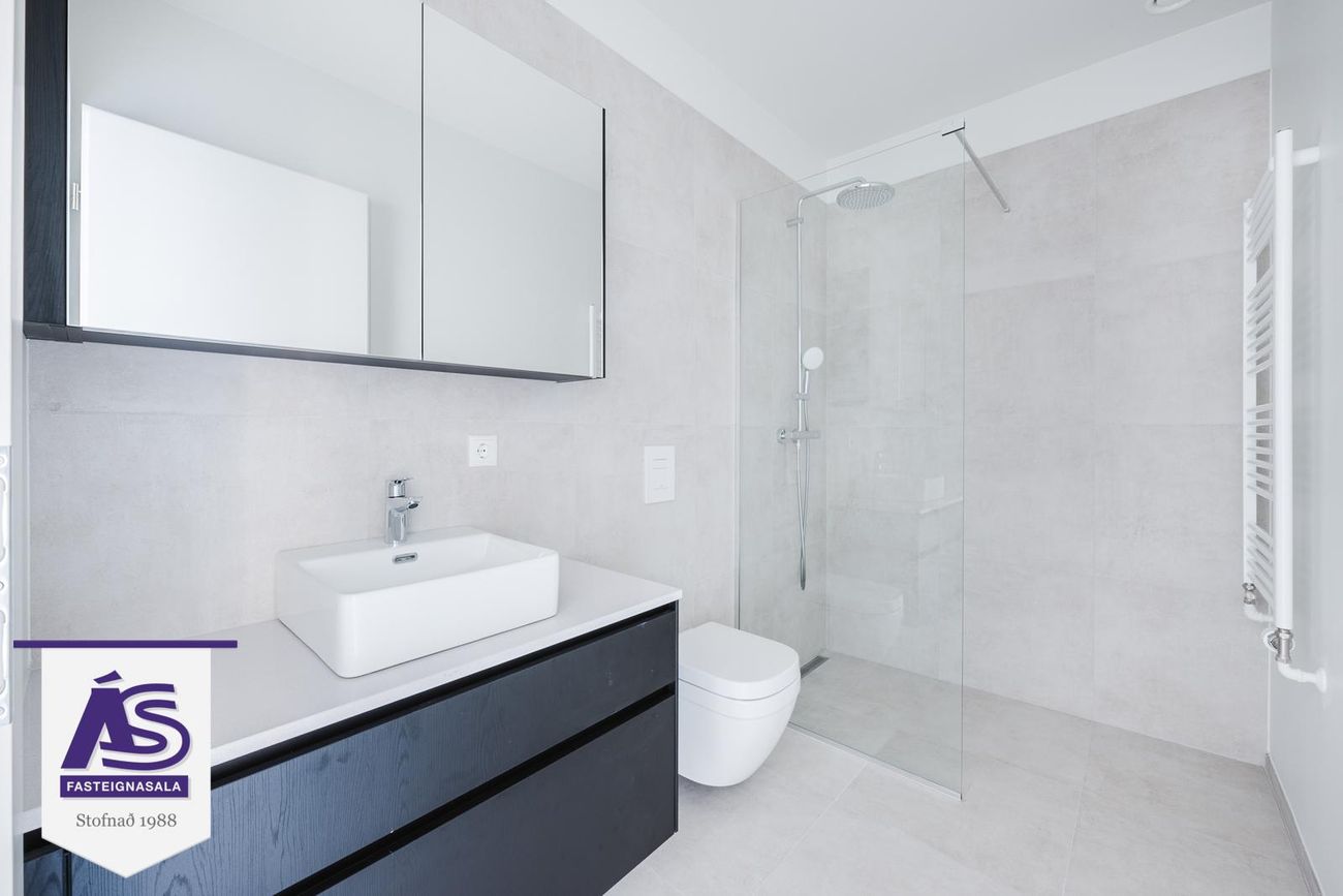 Baughamar 3 - 0501, 221 Hafnarfjörður