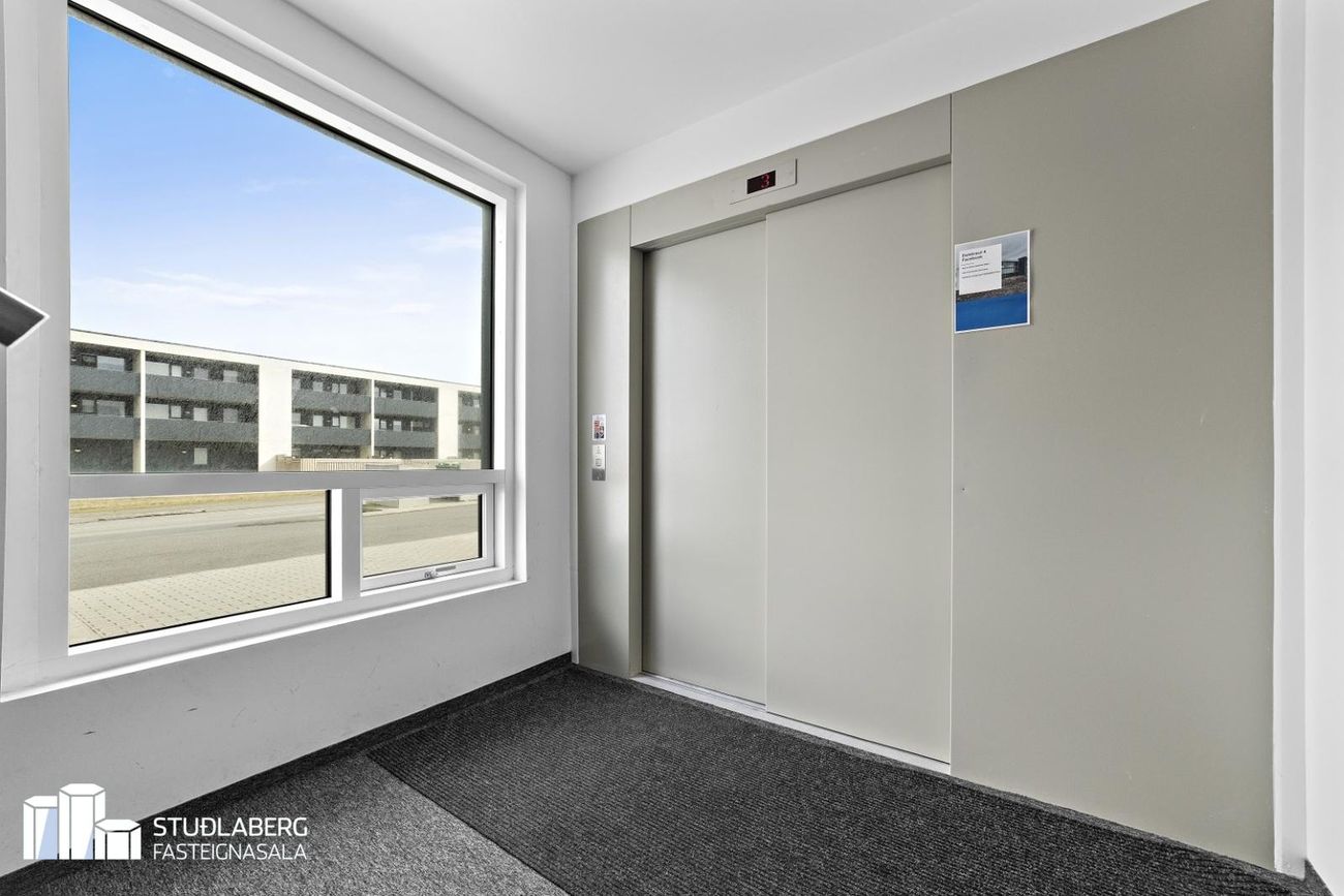 Dalsbraut 4, 260 Reykjanesbær