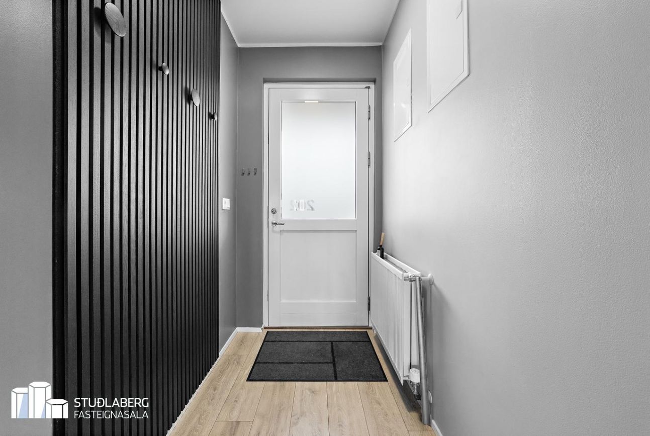 Dalsbraut 4, 260 Reykjanesbær