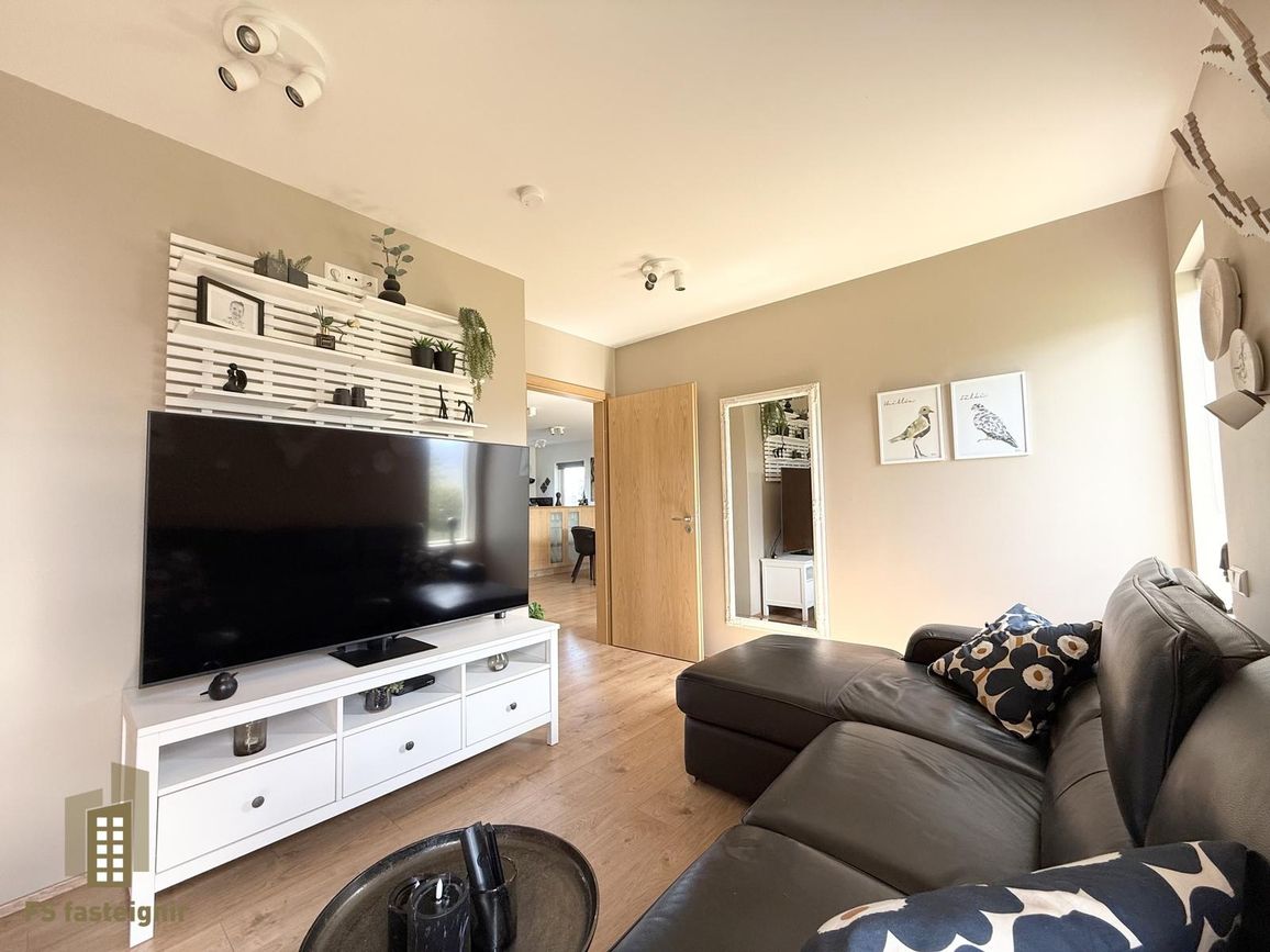Geirþrúðarhagi 8a, 600 Akureyri