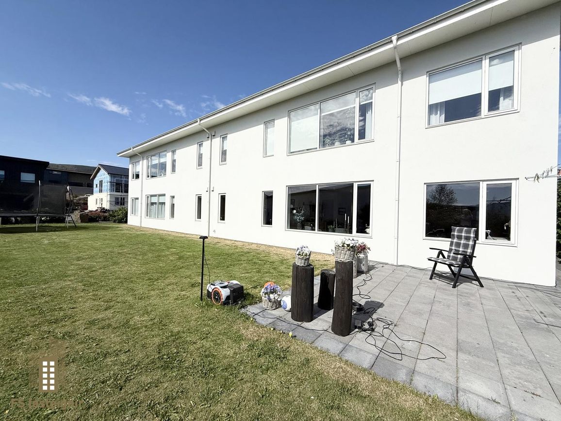 Geirþrúðarhagi 8a, 600 Akureyri