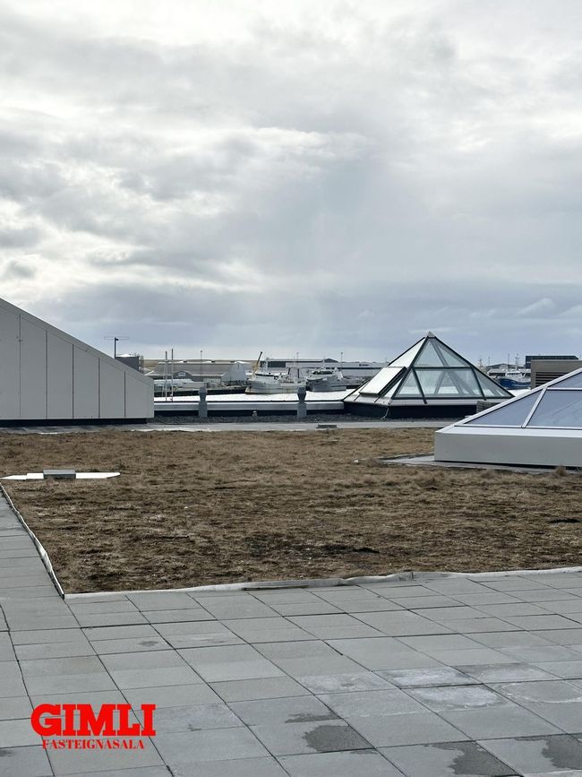 Strandgata 26, 220 Hafnarfjörður