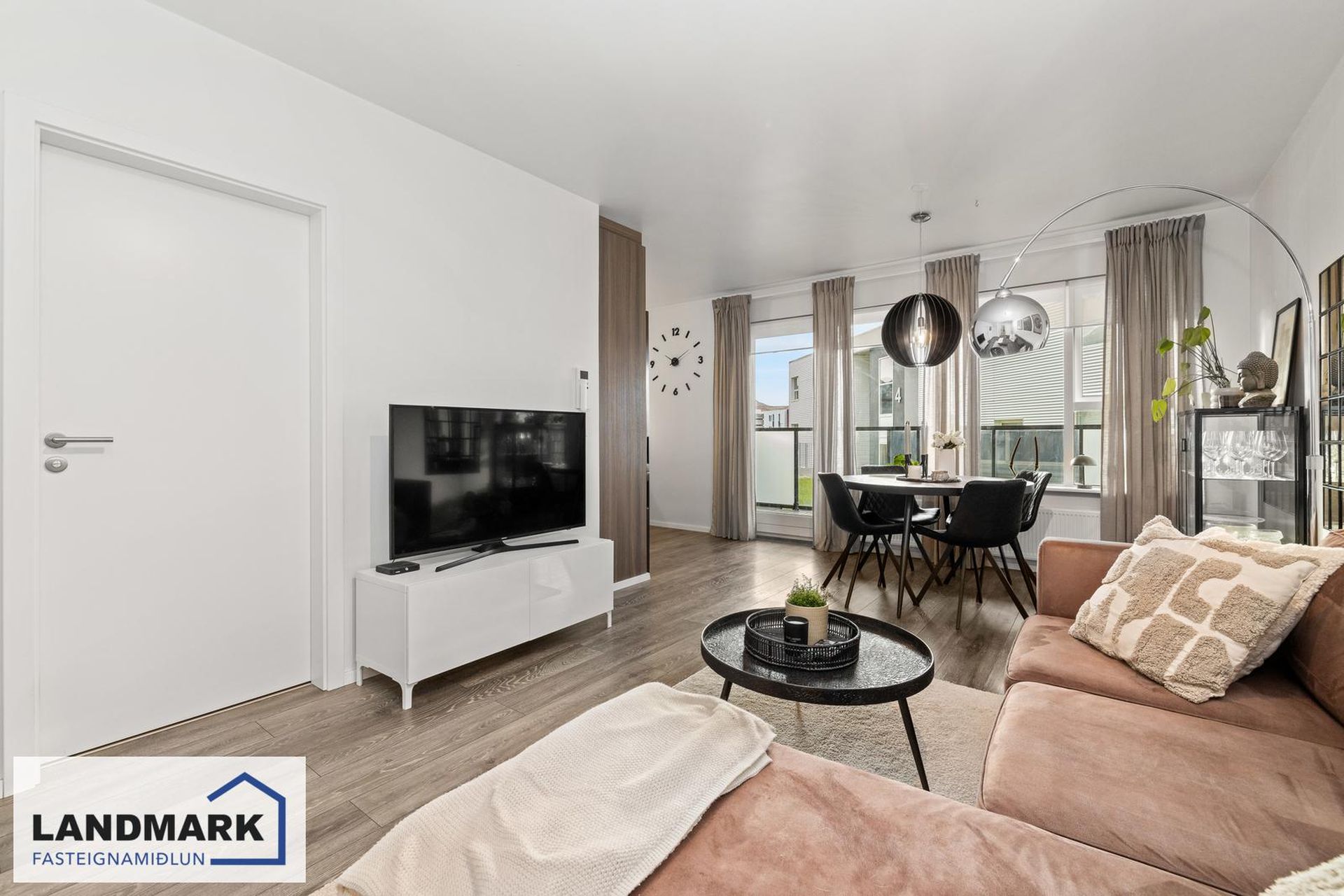 Gerplustræti 2, 270 Mosfellsbær