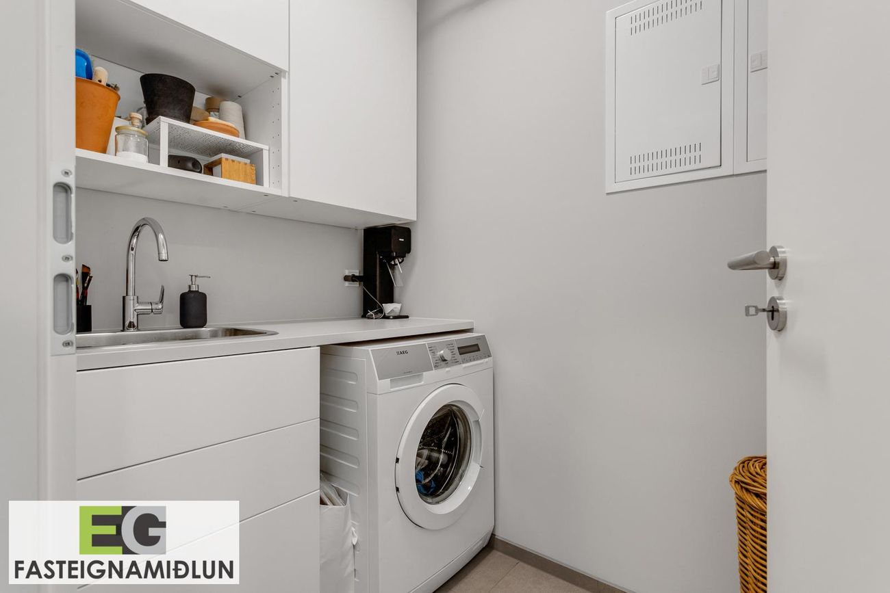 Hallgerðargata 1A, 105 Reykjavík