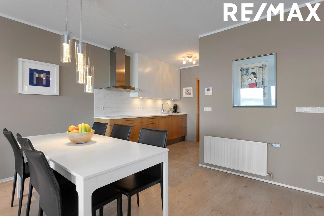 Naustavör 10, 200 Kópavogur