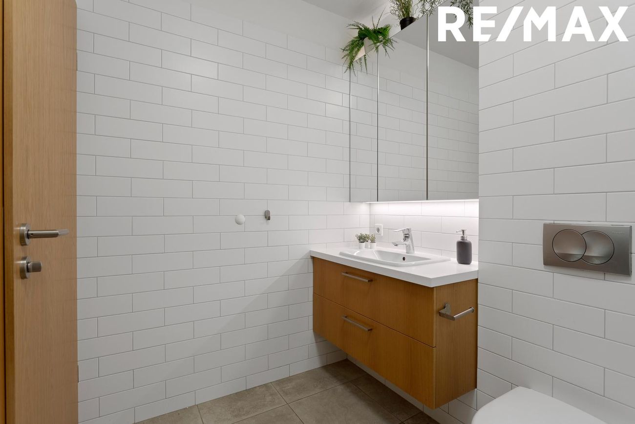 Naustavör 10, 200 Kópavogur