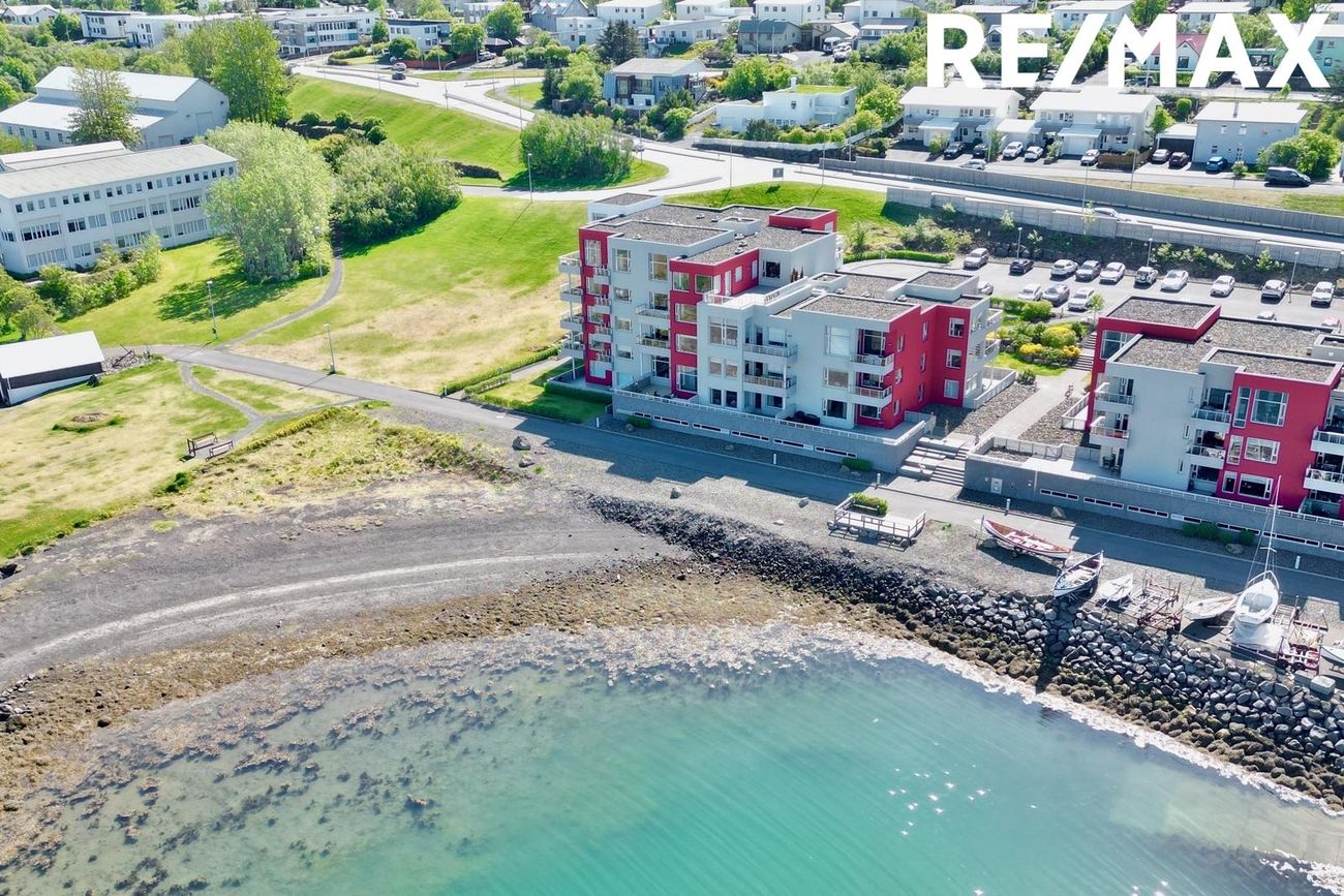 Naustavör 10, 200 Kópavogur