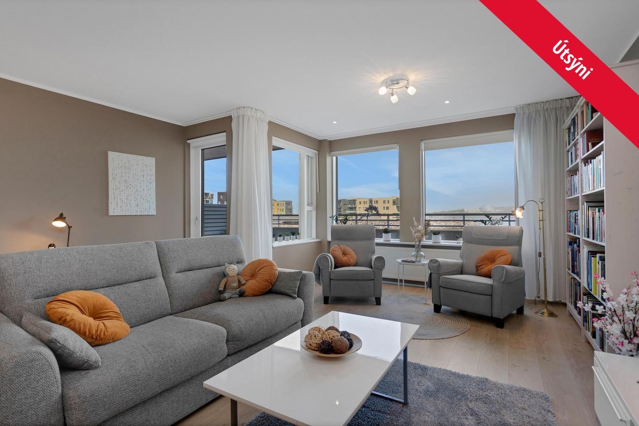 Naustavör 10, 200 Kópavogur