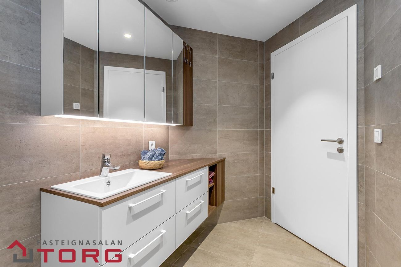 Bríetartún 11 - 0613, 105 Reykjavík