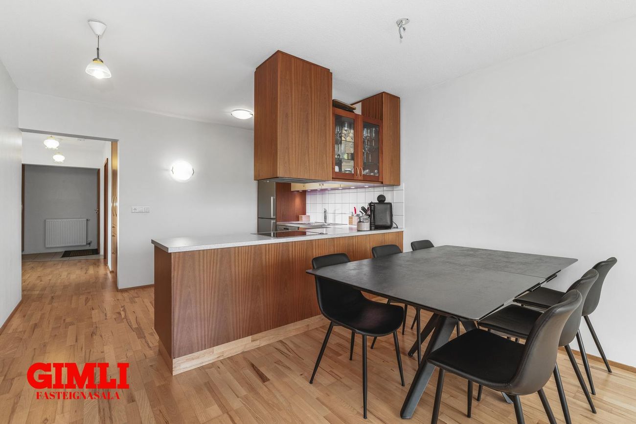 Gullsmári 5, 201 Kópavogur