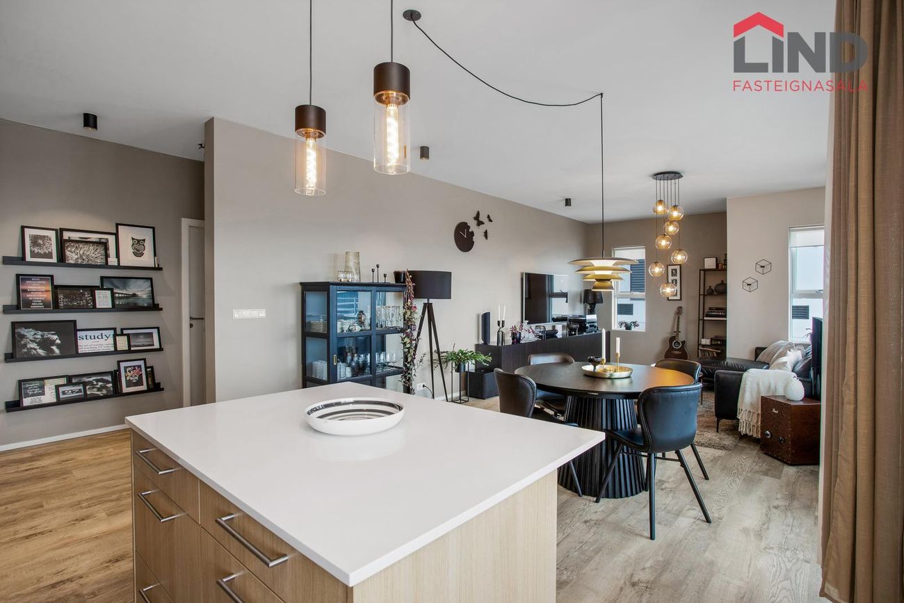 Holtsvegur 43 - 0101, 210 Garðabær